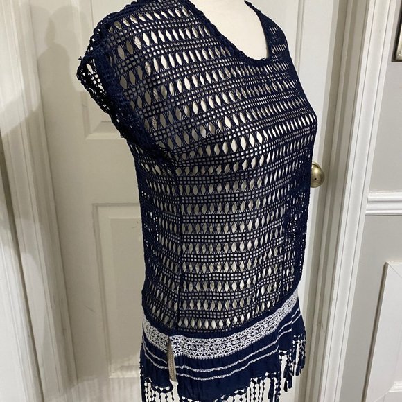 Small Navy Blue Maurices Top - Crocheted Net Look with Fringe - Picture 2 of 8